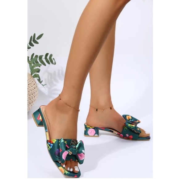 Perfume Print Chunky Heel Mule Sandals - Picture 1 of 6